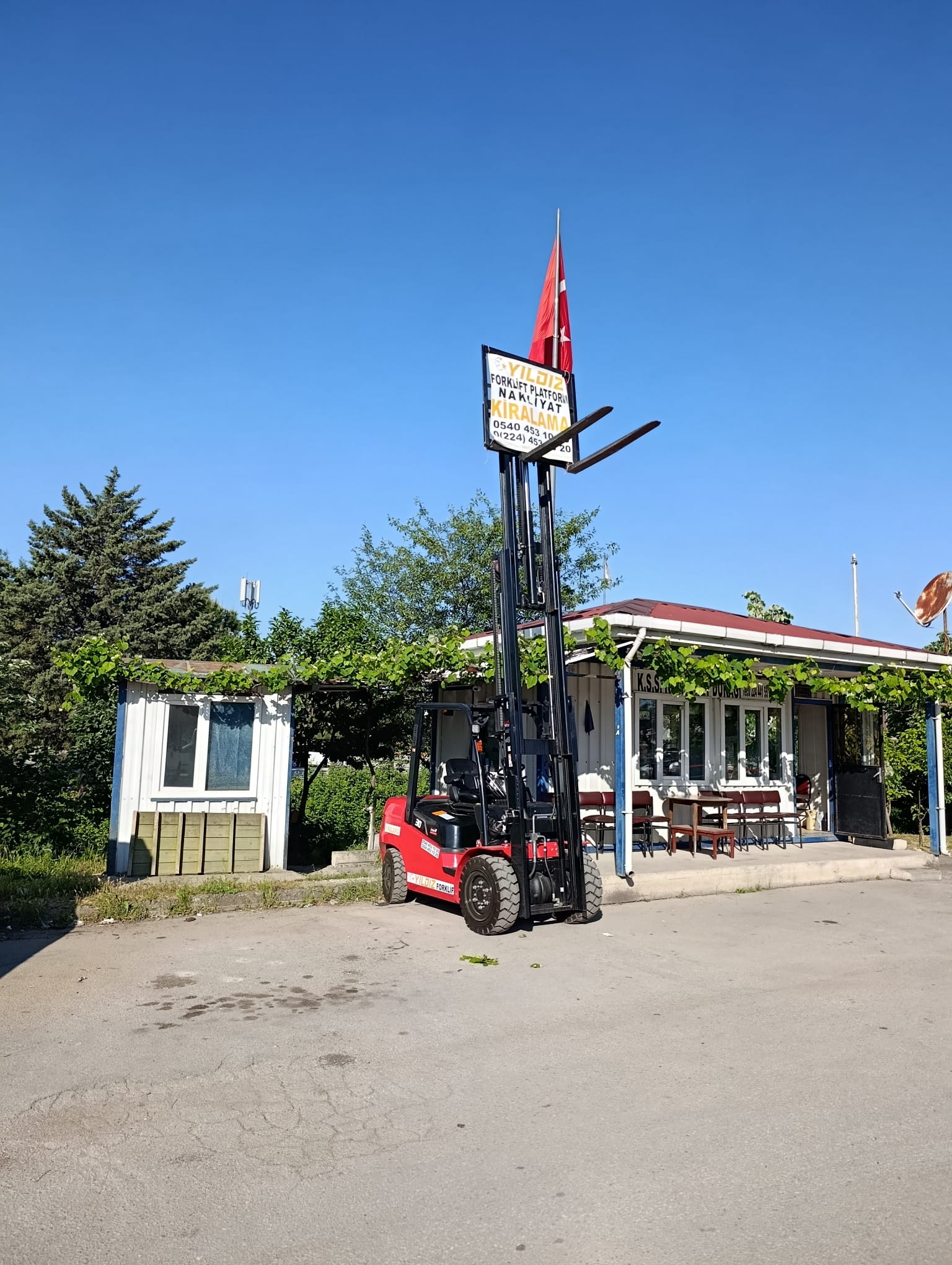 Operatörlü Forklift Kiralama